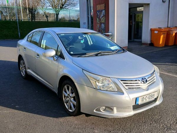 Toyota Avensis Saloon, Diesel, 2010, Silver