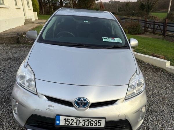 Toyota Prius Hatchback, Petrol Hybrid, 2015, Silver