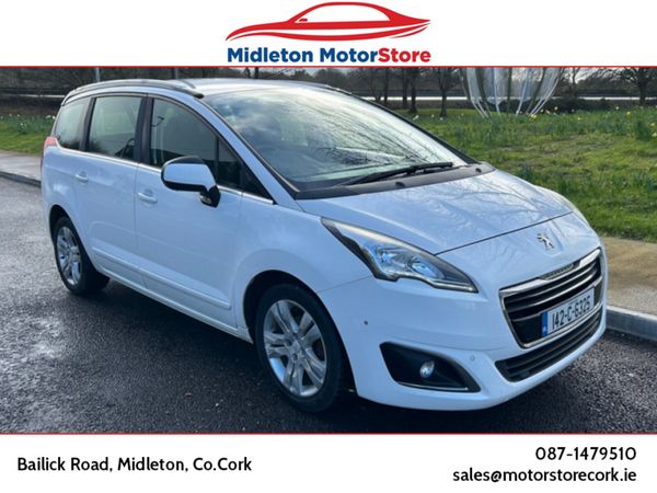 Peugeot 5008 MPV, Diesel, 2014, White