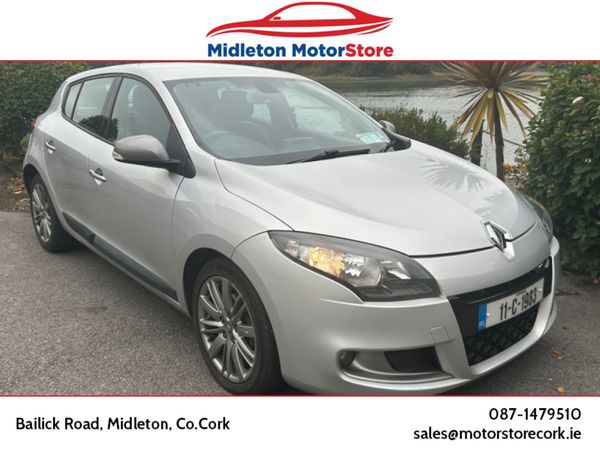Renault Megane Hatchback, Diesel, 2011, Silver