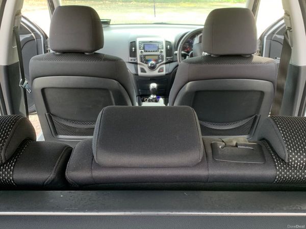 Hyundai i30 MPV, Diesel, 2012, Silver