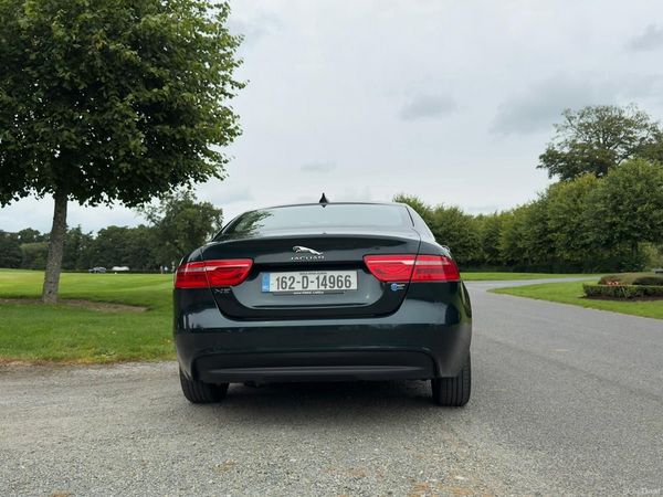 Jaguar XE Saloon, Diesel, 2016, Green