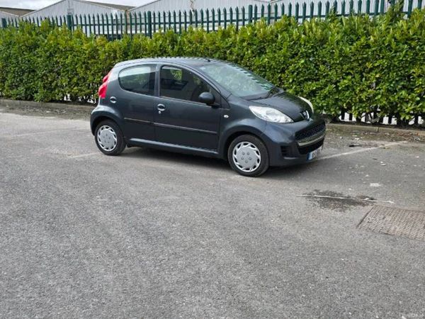 Peugeot 107 Hatchback, Petrol, 2010, Grey