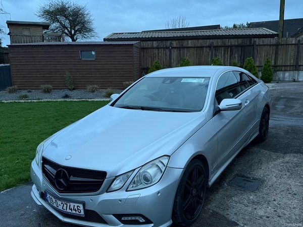 Mercedes-Benz E-Class Coupe, Diesel, 2009, Silver