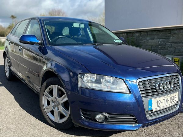 Audi A3 Hatchback, Diesel, 2012, Blue