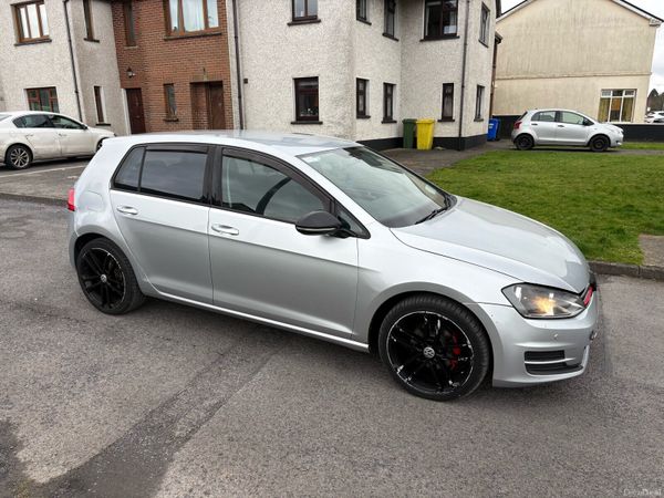 Volkswagen Golf Hatchback, Petrol, 2014, Silver