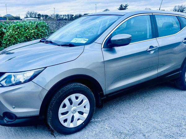 Nissan Qashqai Hatchback, Petrol, 2016, Grey