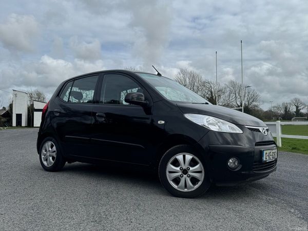 Hyundai i10 Hatchback, Petrol, 2012, Black