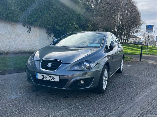 SEAT Leon Hatchback, Diesel, 2013, Grey