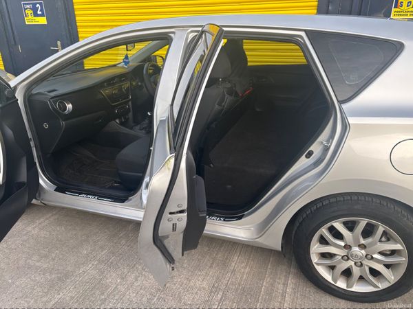 Toyota Auris Van, Diesel, 2013, Silver