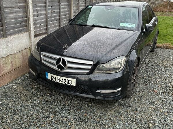 Mercedes-Benz C-Class Saloon, Diesel, 2012, Black