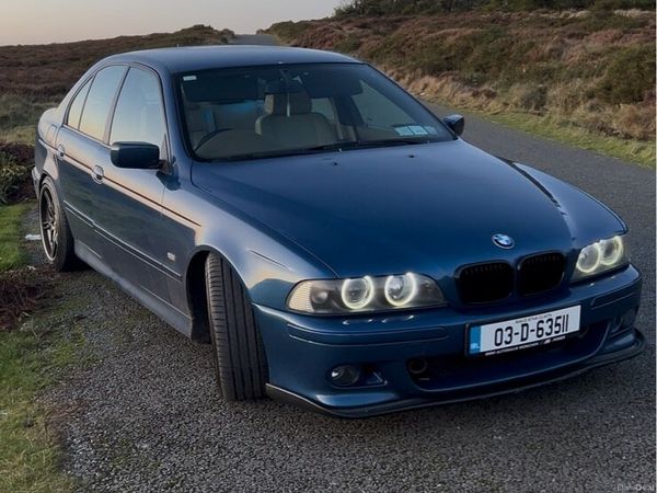 BMW 5-Series Saloon, Petrol, 2003, Blue