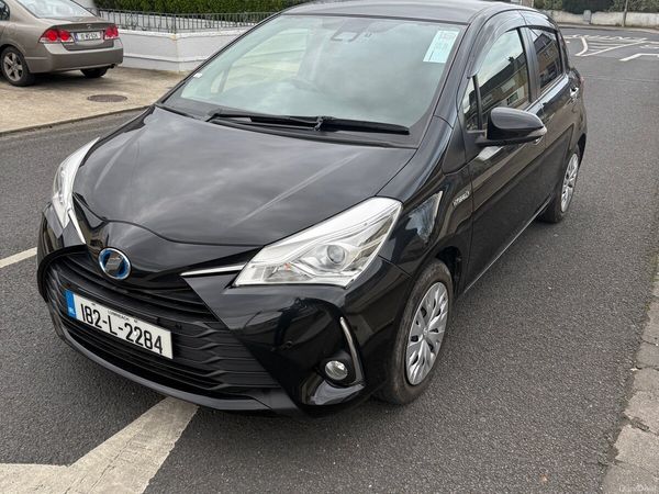 Toyota Vitz Hatchback, Petrol Hybrid, 2018, Black