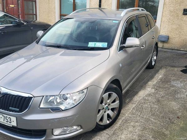 Skoda Superb Estate, Diesel, 2013, Beige