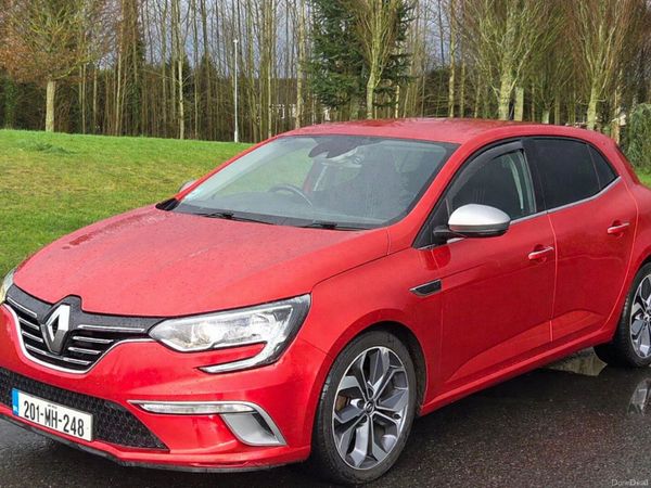 Renault Megane Hatchback, Diesel, 2020, Red
