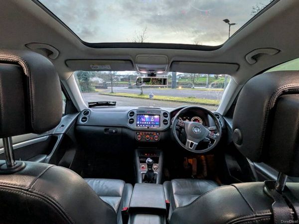 Volkswagen Tiguan SUV, Diesel, 2016, Brown