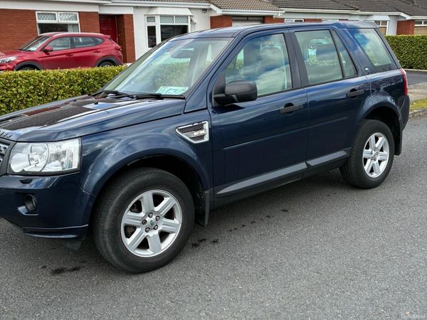 Land Rover Freelander SUV, Diesel, 2012, Blue