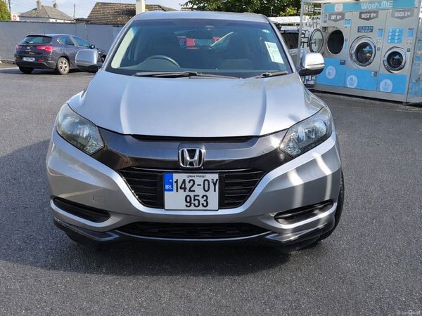 Honda Vezel SUV, Petrol Hybrid, 2014, Silver