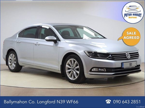 Volkswagen Passat Saloon, Diesel, 2019, Silver