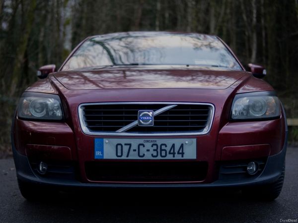 Volvo C30 Hatchback, Petrol, 2007, Red