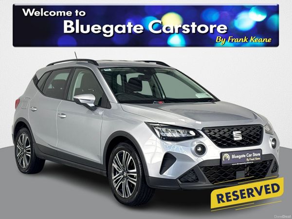 SEAT Arona Hatchback, Petrol, 2022, Grey