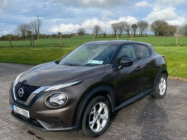 Nissan Juke SUV, Petrol, 2020, Brown