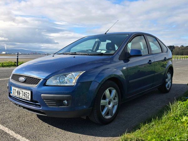 Ford Focus Hatchback, Petrol, 2007, Blue