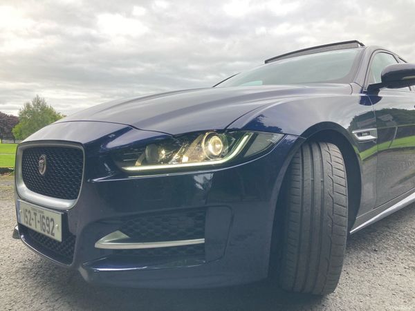Jaguar XE Saloon, Diesel, 2015, Blue