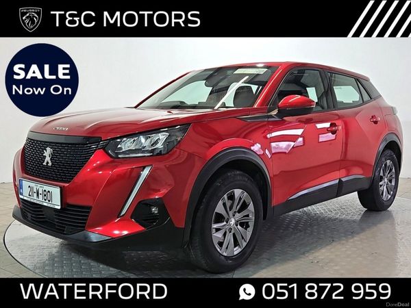 Peugeot 2008 MPV, Petrol, 2021, Red