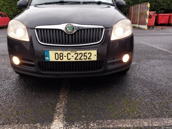 Skoda Fabia Hatchback, Petrol, 2008, Black