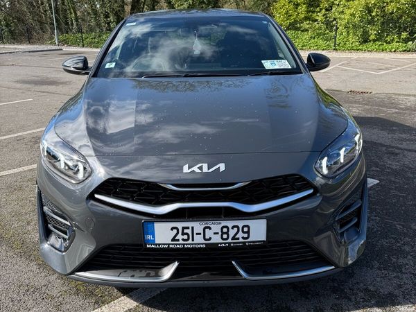 Kia Ceed Hatchback, Petrol, 2025, Grey