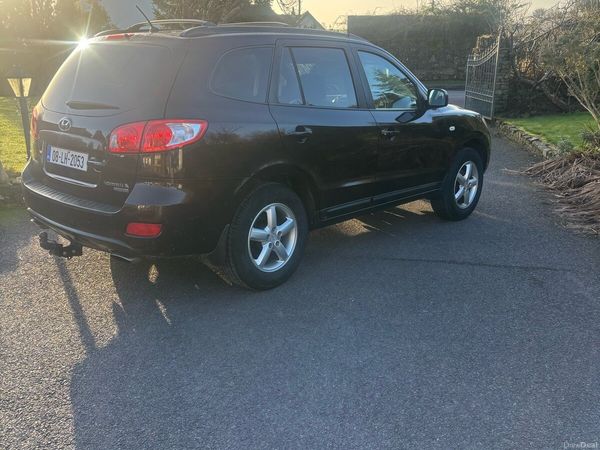 Hyundai Santa Fe SUV, Diesel, 2008, Red