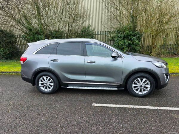 Kia Sorento SUV, Diesel, 2016, Grey