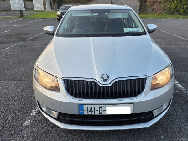 Skoda Octavia Saloon, Diesel, 2014, Silver