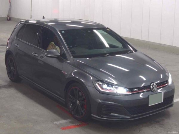 Volkswagen Golf Hatchback, Petrol, 2018, Grey