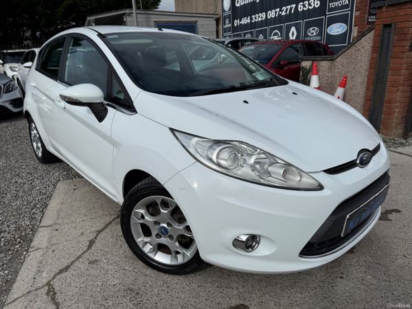 Ford Fiesta Hatchback, Petrol, 2012, White