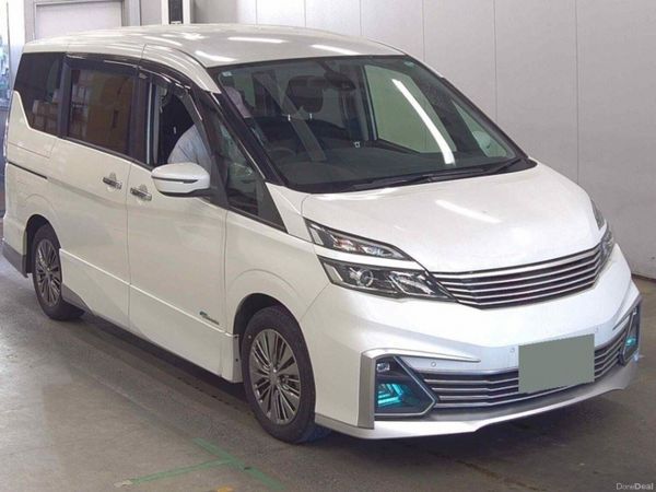 Nissan Serena MPV, Petrol Hybrid, 2017, White