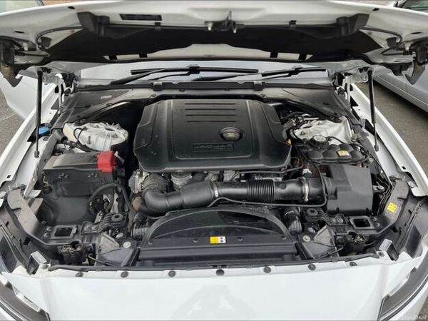 Jaguar XF Saloon, Diesel, 2017, White