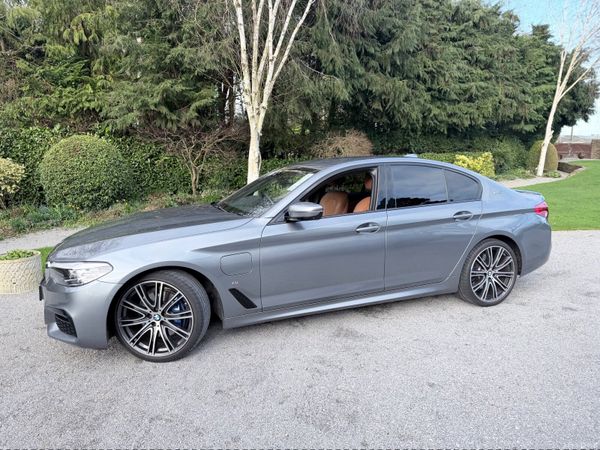 BMW 5-Series Saloon, Petrol Plug-in Hybrid, 2018, Grey