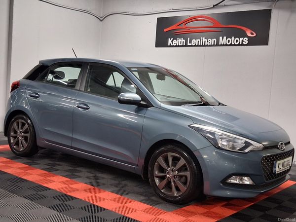 Hyundai i20 Hatchback, Petrol, 2015, Blue