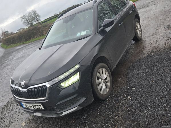 Skoda Kamiq Hatchback, Petrol, 2022, Black
