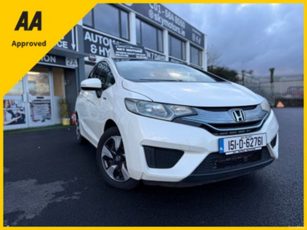 Honda Fit Hatchback, Petrol Hybrid, 2015, White