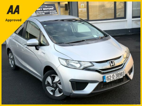 Honda Fit Hatchback, Petrol Hybrid, 2015, Silver