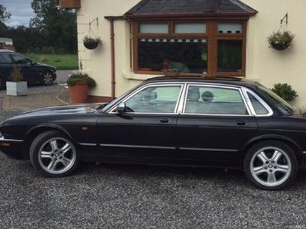 Jaguar Other Saloon, Petrol, 1998, Black