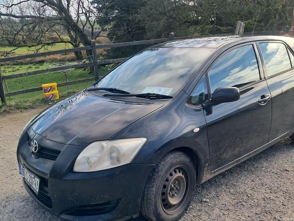 Toyota Auris Hatchback, Petrol, 2007, Black