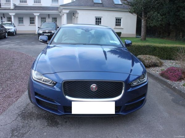 Jaguar Other Saloon, Diesel, 2015, Blue