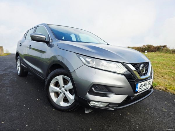 Nissan Qashqai MPV, Diesel, 2019, Grey