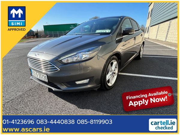 Ford Focus Hatchback, Petrol, 2017, Grey