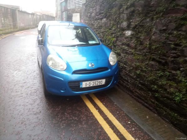 Nissan Micra Hatchback, Petrol, 2011, Blue