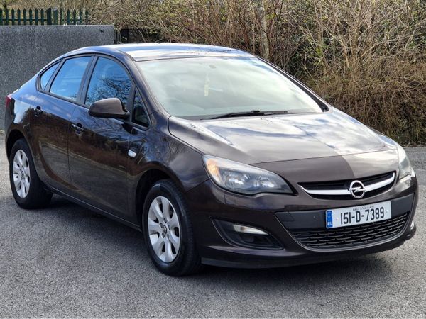Opel Astra Saloon, Diesel, 2015, Brown